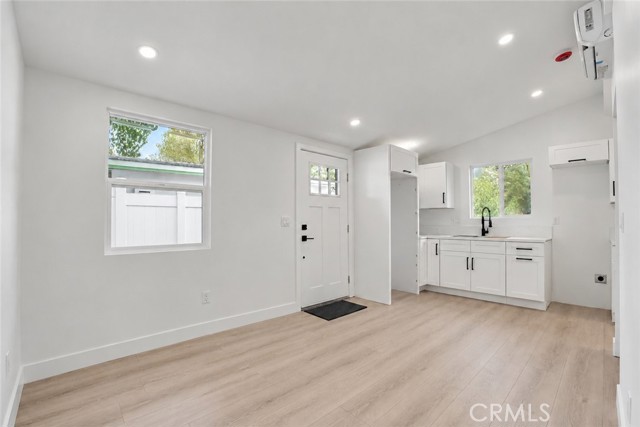 11158 Orion Ave photo 57