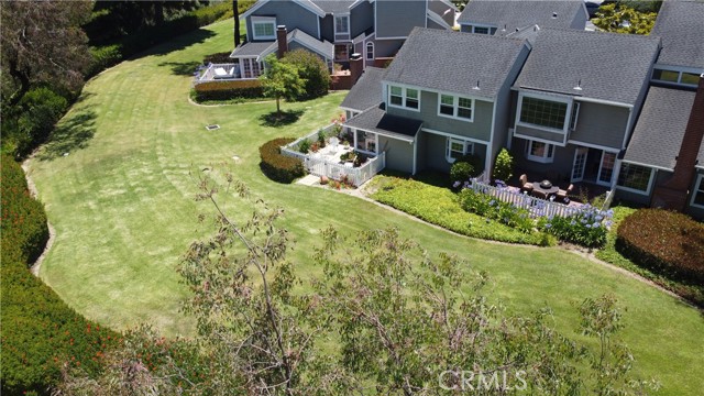 2720 Hilltop Drive, Newport Beach CA: https://media.crmls.org/medias/0feac173-73b3-4dee-a789-7e28b7cbfce9.jpg