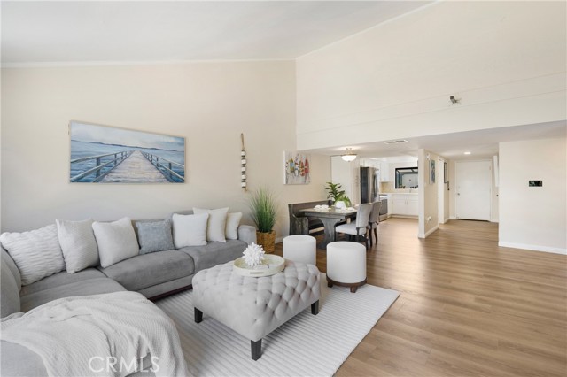 Detail Gallery Image 3 of 29 For 12812 Timber Rd #22,  Garden Grove,  CA 92840 - 3 Beds | 2 Baths