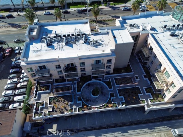 Detail Gallery Image 18 of 35 For 1598 Long Beach Bld #305,  Long Beach,  CA 90813 - 1 Beds | 1 Baths