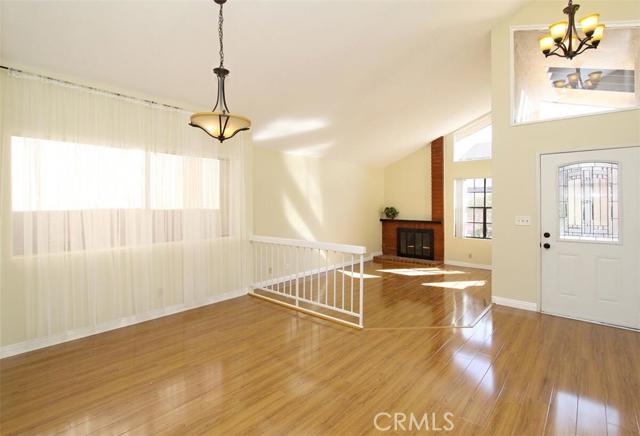 Detail Gallery Image 3 of 17 For 103 Ambleside Way, Glendora,  CA 91741 - 3 Beds | 2 Baths