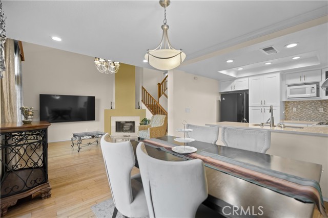 Detail Gallery Image 4 of 35 For 1813 Borrego, West Covina,  CA 91791 - 2 Beds | 3 Baths