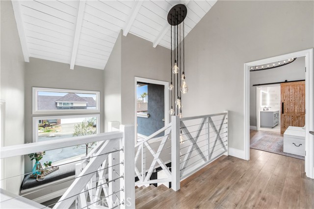 Detail Gallery Image 21 of 61 For 5522 Mossvale Cir, Huntington Beach,  CA 92649 - 4 Beds | 3 Baths