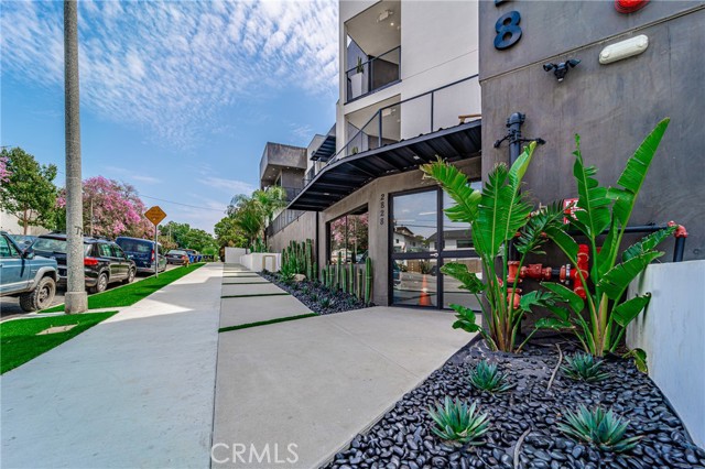 Front Image Thumbnail for CRSR25270026