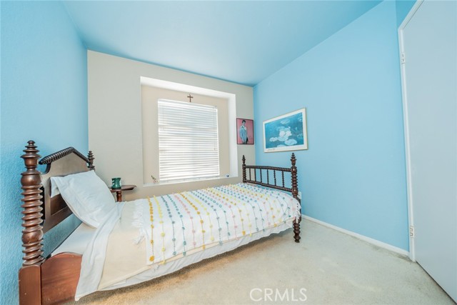 Detail Gallery Image 20 of 26 For 15690 Shadow Mountain Ln, Lake Elsinore,  CA 92530 - 3 Beds | 2 Baths