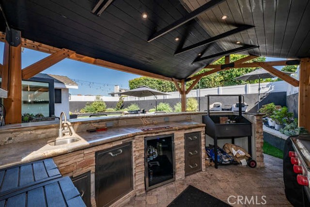 Image 17 of 75 For 3116 Armourdale Avenue