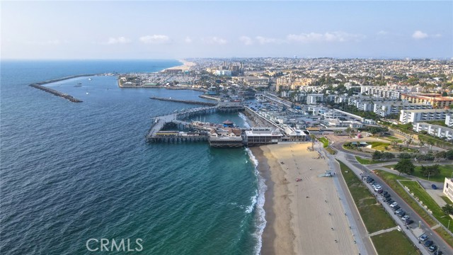 500 Catalina Avenue, Redondo Beach, California 90277, 2 Bedrooms Bedrooms, ,2 BathroomsBathrooms,Residential,Sold,Catalina,SB23173707