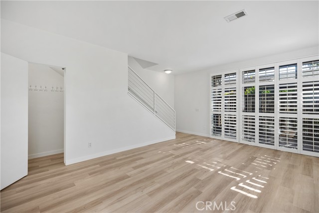 339 Cypress Drive, Laguna Beach CA: https://media.crmls.org/medias/0ff0d6e8-adba-4136-a13f-b581d16ca378.jpg
