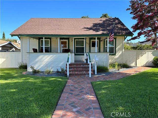 329 W 2Nd St, San Dimas, CA 91773