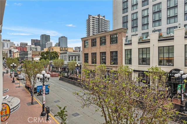Detail Gallery Image 25 of 29 For 450 J St #3071,  San Diego,  CA 92101 - 2 Beds | 2 Baths