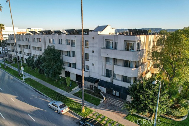 Front Image Thumbnail for CRSR26063229