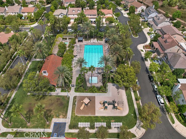 0ff2c3bd 50fc 4494 A72f 21085729b292