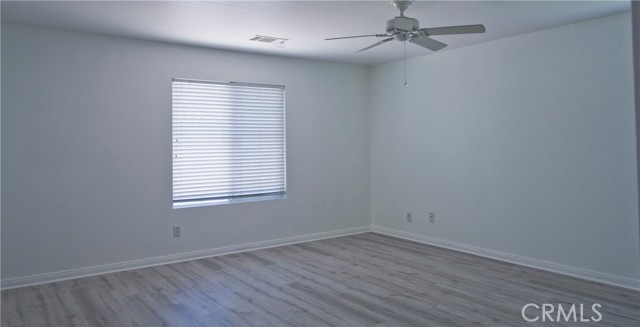 6163 S Hills Way, Fontana CA: https://media.crmls.org/medias/0ff3a226-fcd1-4f35-9c50-e9e7795be3fe.jpg