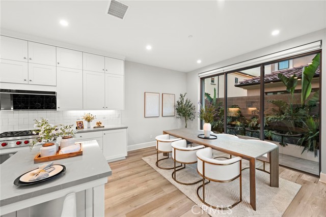 Detail Gallery Image 18 of 45 For 101 Artista, Irvine,  CA 92602 - 4 Beds | 4 Baths