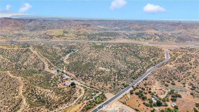 Detail Gallery Image 9 of 19 For 4550 Summit Valley Rd, Hesperia,  CA 92345 - – Beds | – Baths