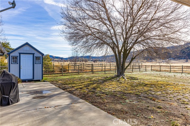 Detail Gallery Image 23 of 29 For 29406 Fawn Way, Tehachapi,  CA 93561 - 3 Beds | 2 Baths