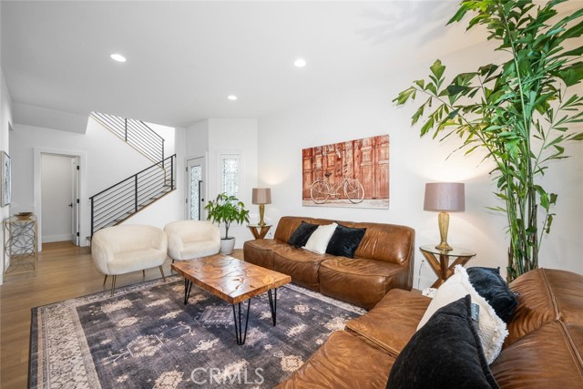 Detail Gallery Image 4 of 47 For 4179 Andros, Huntington Beach,  CA 92649 - 2 Beds | 2/1 Baths