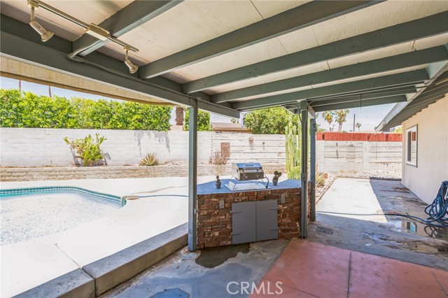 42985 Warner Trail, Palm Desert CA: https://media.crmls.org/medias/0ff71eb2-3d28-4cb5-884f-a5a8ed499c23.jpg