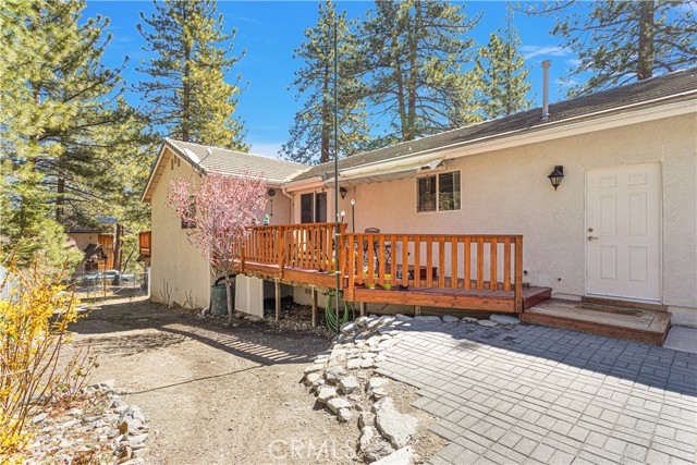 Detail Gallery Image 3 of 31 For 5399 Lone Pine Canyon Rd, Wrightwood,  CA 92397 - 3 Beds | 2 Baths