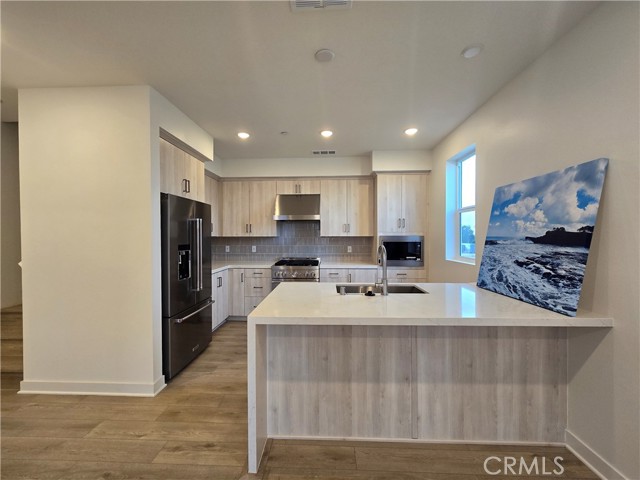 Front Image Thumbnail for CRCV26124742