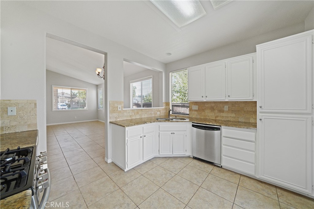 MLS #SW25219975 image #10