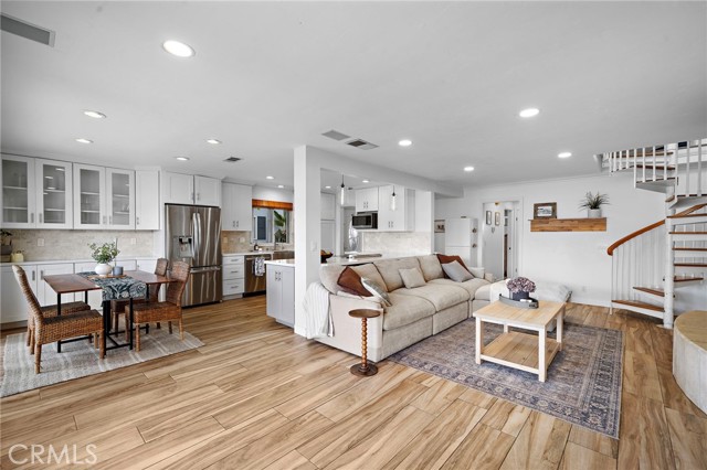 Front Image Thumbnail for CRNP26087103