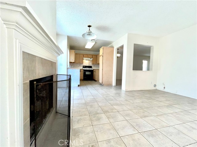 Detail Gallery Image 11 of 30 For 516 Dusty Ln, Perris,  CA 92571 - 3 Beds | 2/1 Baths