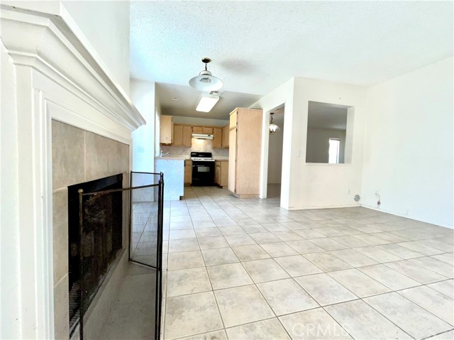 Detail Gallery Image 11 of 30 For 516 Dusty Ln, Perris,  CA 92571 - 3 Beds | 2/1 Baths