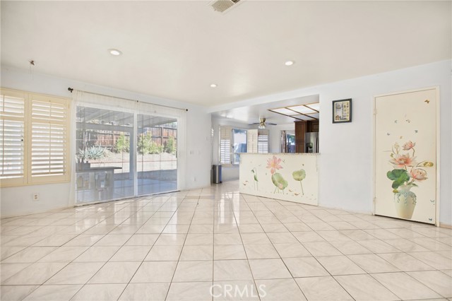 Detail Gallery Image 13 of 68 For 24321 Barley Rd, Moreno Valley,  CA 92557 - 4 Beds | 2/1 Baths