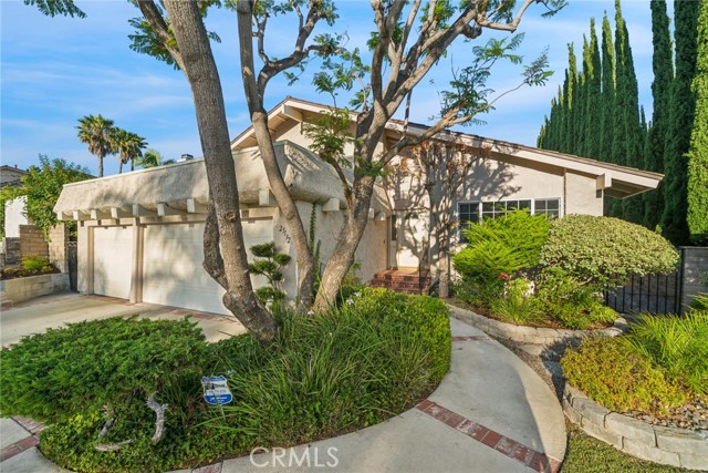 Image 2 for 25132 Woolwich St, Laguna Hills, CA 92653