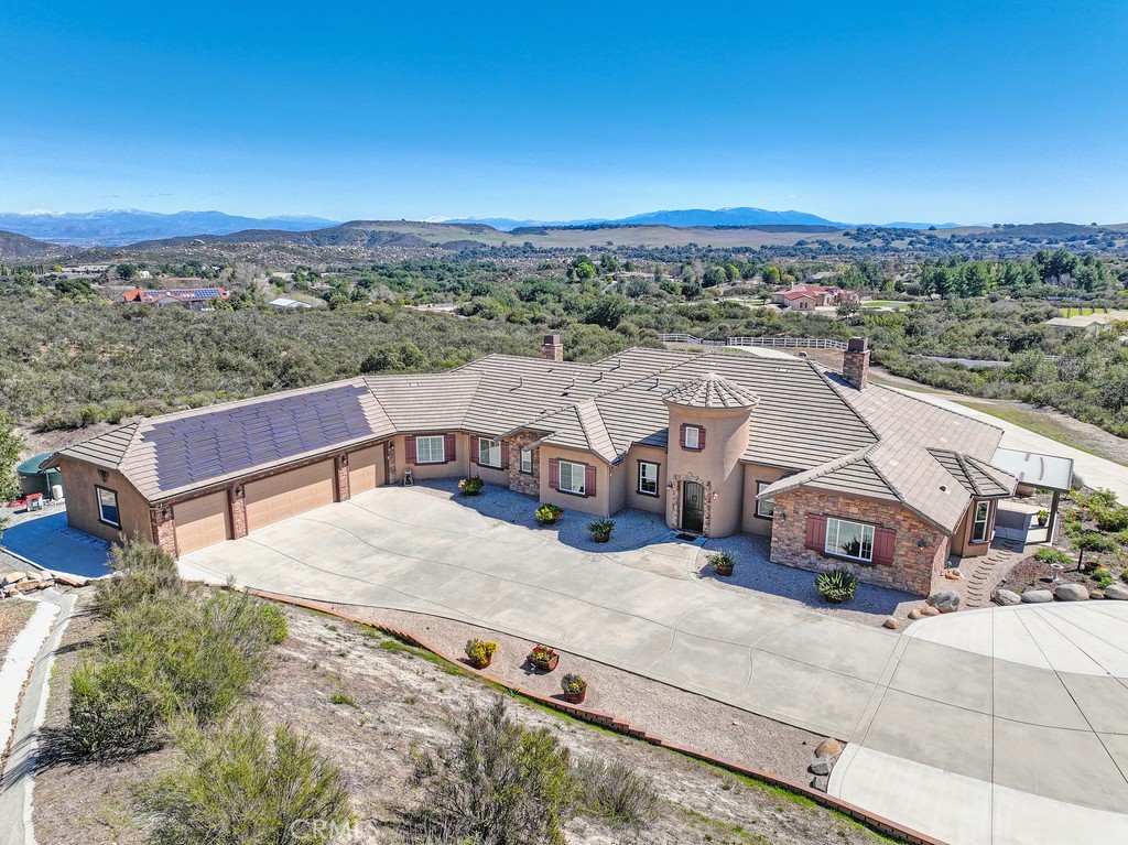 21650 The Trails Circle