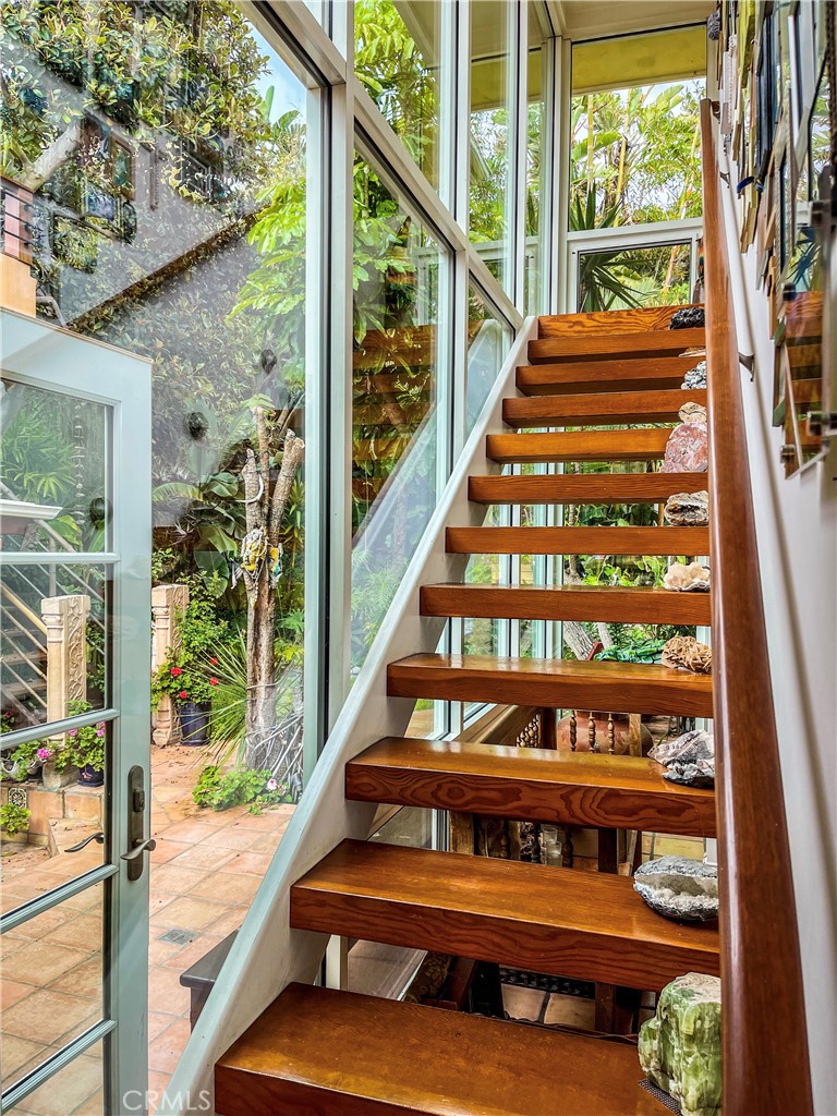 0ffbd8da C381 4568 A5e4 50925b9d0227