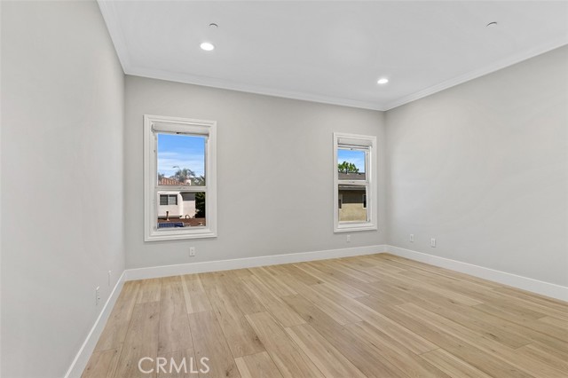 Detail Gallery Image 48 of 74 For 508 Westminster Ave, Newport Beach,  CA 92663 - 5 Beds | 5/1 Baths