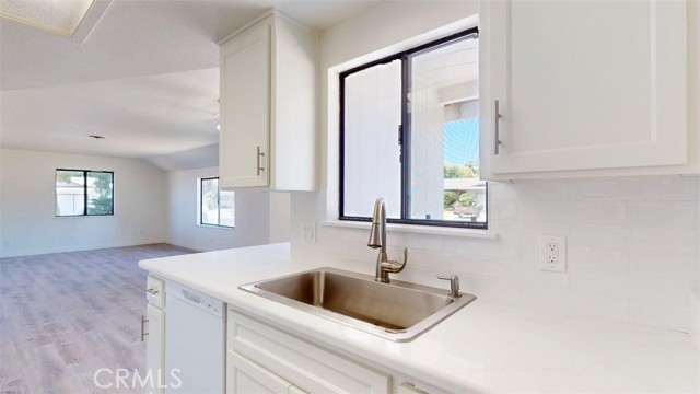 Detail Gallery Image 24 of 72 For 430 Neil Dr, Yuba City,  CA 95993 - 4 Beds | 2 Baths