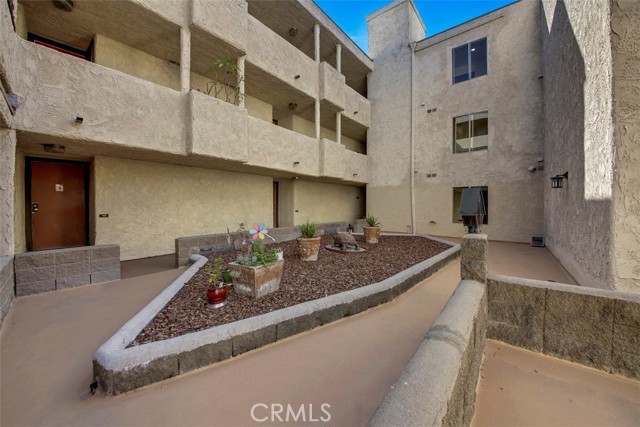 Detail Gallery Image 29 of 30 For 65 N Allen Ave #305,  Pasadena,  CA 91106 - 2 Beds | 2 Baths