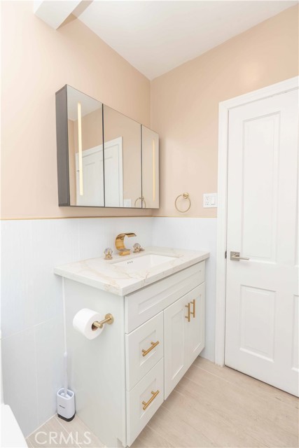 Detail Gallery Image 29 of 44 For 536 Myrtle St, Glendale,  CA 91203 - 2 Beds | 2 Baths