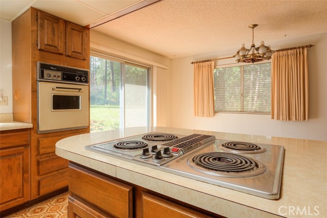 Detail Gallery Image 17 of 52 For 712 Bloomer Hill, Berry Creek,  CA 95916 - 2 Beds | 1/1 Baths