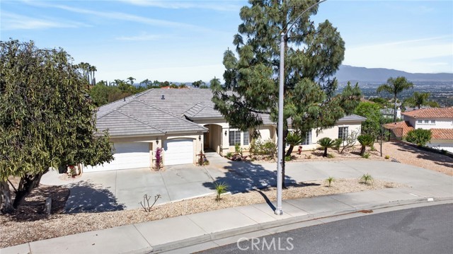 Image 57 of 70 For 6201 Omega Street