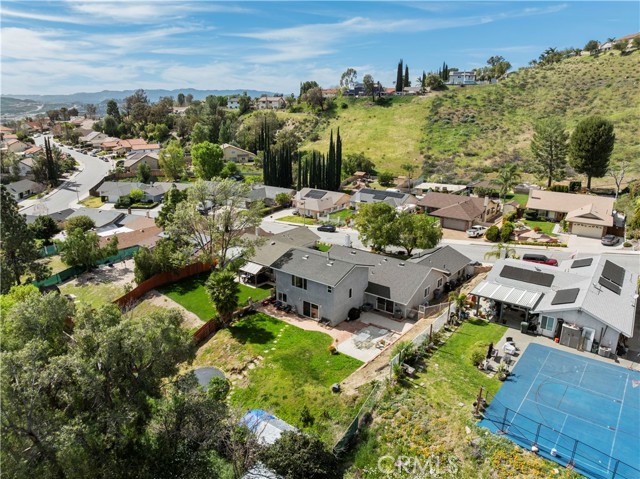 Detail Gallery Image 4 of 54 For 28442 Alder Peak, Canyon Country,  CA 91387 - 5 Beds | 3 Baths