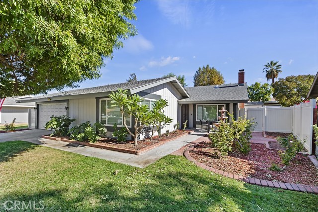 2939 Harrisburg Pl, Riverside, CA 92504