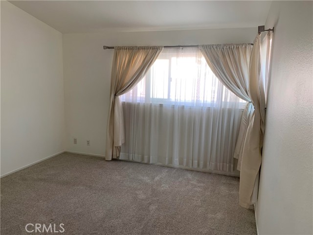 Detail Gallery Image 11 of 21 For 20 Glenhurst #32,  Irvine,  CA 92604 - 3 Beds | 2/1 Baths