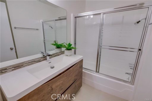 Detail Gallery Image 13 of 15 For 12720 Burbank #114,  Valley Village,  CA 91607 - 2 Beds | 2 Baths