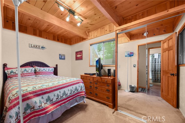 Detail Gallery Image 13 of 27 For 747 Holmes Ln, Sugarloaf,  CA 92386 - 2 Beds | 1 Baths