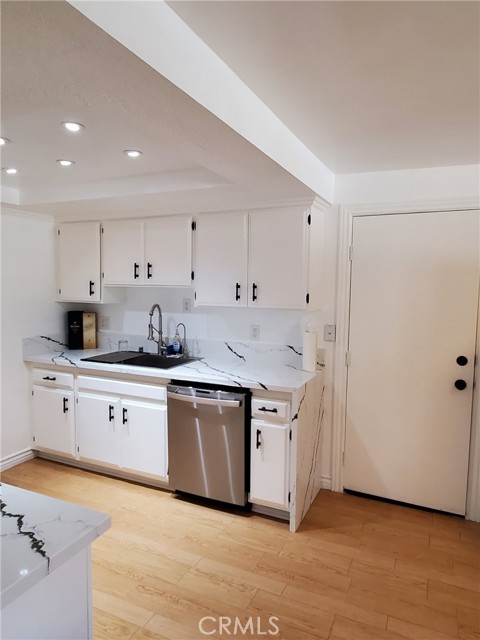 Detail Gallery Image 31 of 40 For 2008 E Yale St a,  Ontario,  CA 91764 - 2 Beds | 1/1 Baths