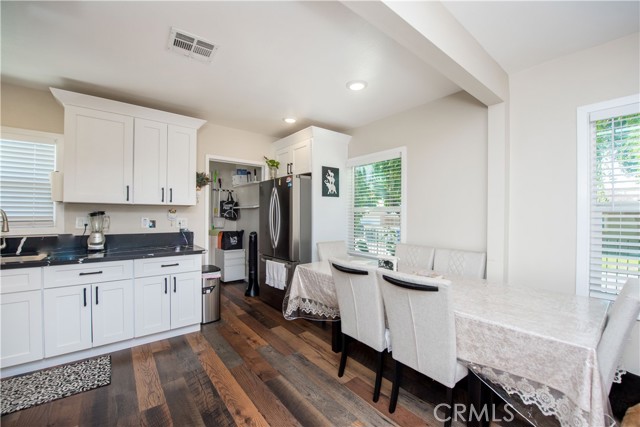 Detail Gallery Image 10 of 37 For 2803 Ladera Rd, San Bernardino,  CA 92405 - 3 Beds | 2 Baths