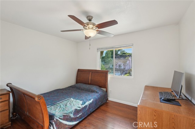 Detail Gallery Image 19 of 25 For 729 La Loma Ln, Corona,  CA 92879 - 4 Beds | 2/1 Baths