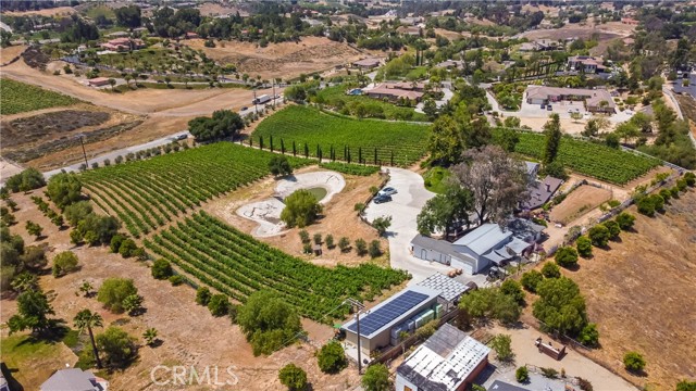 34150 Pauba Road, Temecula CA: https://media.crmls.org/medias/10016613-93ba-4fad-b9e1-79cf1ace0003.jpg