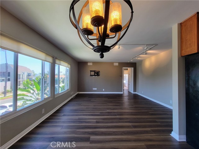 Detail Gallery Image 14 of 25 For 1250 E. Ocean Blvd. #301,  Long Beach,  CA 90802 - 2 Beds | 1 Baths