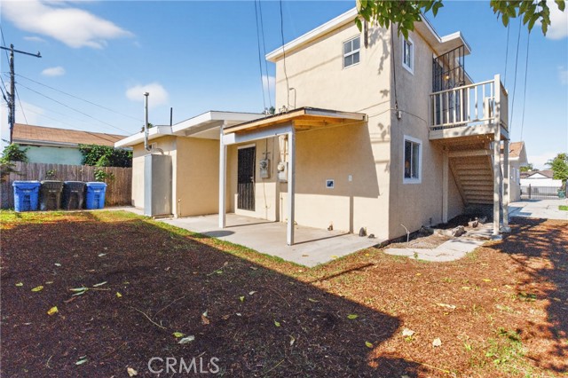 Detail Gallery Image 30 of 38 For 1300 W 90th St, Los Angeles,  CA 90044 - 6 Beds | 3 Baths