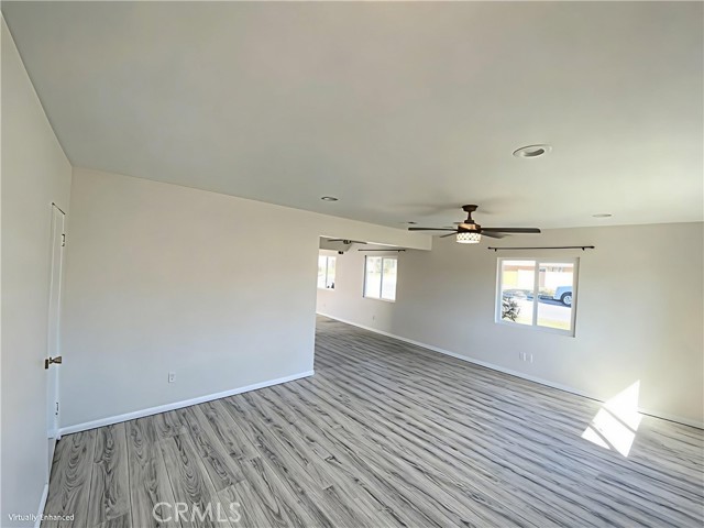 Detail Gallery Image 5 of 31 For 12045 Bayless St, Moreno Valley,  CA 92557 - 3 Beds | 2 Baths